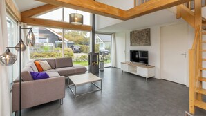 House | Living area - Wonderful Beach Holiday Home for 6 (Renesse)