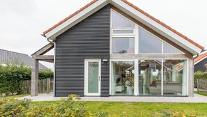 House | Exterior - Wonderful Beach Holiday Home for 6 (Renesse)