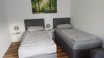 Bügeleisen/Bügelbrett, WLAN, Bettwäsche