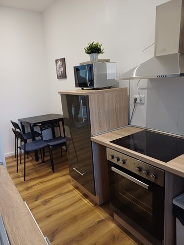 Cologne apartment 3B