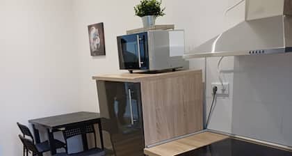 Cologne apartment 3B