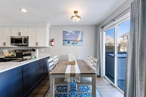 Dining - Beautifully Updated Diamond Beach Townhouse (Wildwood)