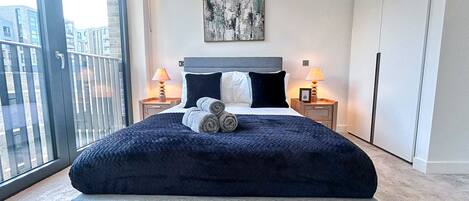 3 soverom, wi-fi (inkludert) og sengetøy