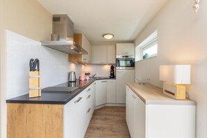 House | Private kitchen - 6-person Holiday Home in Renesse (Renesse)