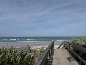 Beach nearby, sun-loungers, beach towels - Corner Condo w/ Short Walk to Private Beach Access w/Resort Amenities (New Smyrna Beach)