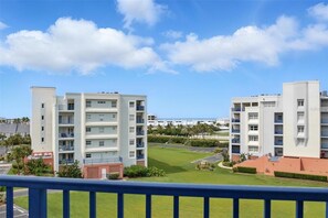 Property grounds - Corner Condo w/ Short Walk to Private Beach Access w/Resort Amenities (New Smyrna Beach)