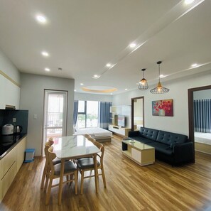 Διαμέρισμα, Θέα στο Βουνό | Περιοχή καθιστικού