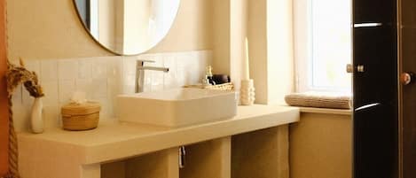 Hair dryer, towels, soap, toilet paper