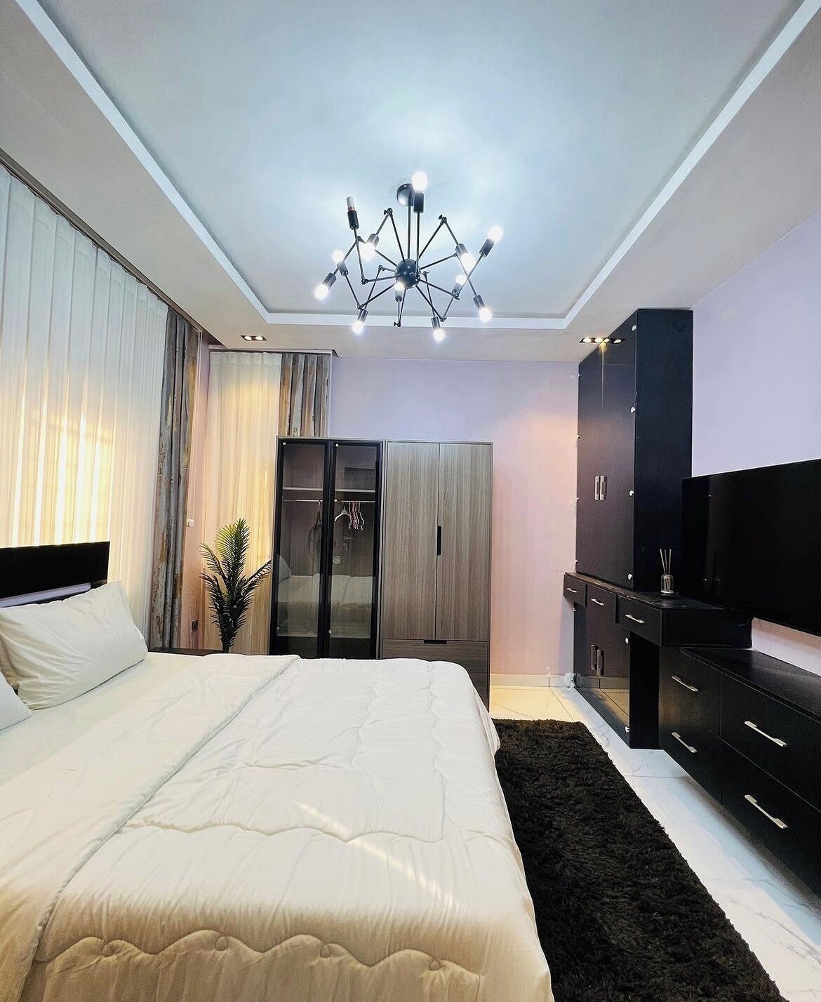 Deluxe Room, Balcony, City View | Desk, laptop workspace, blackout drapes, soundproofing