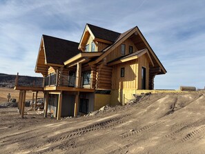Exterior - 3-bedroom house in Steamboat Springs for your getaway (Steamboat Springs)