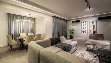 Economy Apartment, Balcony, City View | Living area