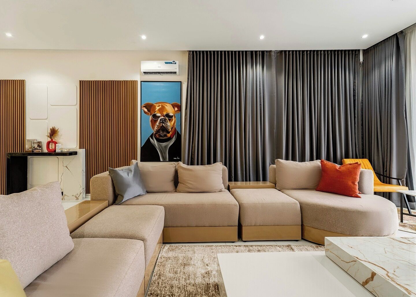 Economy Apartment, Balcony, City View | Living area