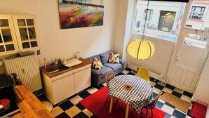 Living area - Nørrebro Flat - Live Like a Local (Copenhagen)