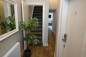 Interior - Victorian Suites 4, 5 & 6 (Southport)