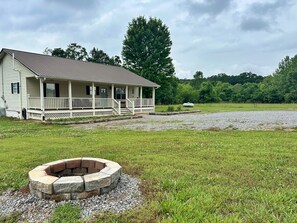 Exterior - Serene Cabin Near Lake Guntersville - Great for fishing, hunting and family fun (Langston)
