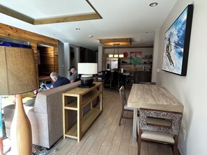 Dining - Ski Beaver Creek! MLK weekend. Avon, Colorado, 1 bedroom condo (Avon)
