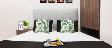 經典雙人房, 城市景 | 書桌、手提電腦工作空間、熨斗/熨衫板