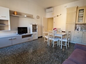 Smart TV - Cairoli Home (Rapallo)