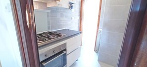 Four, plaque de cuisson