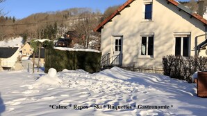 Unclassified image, 2 of 19, button - Beautiful House in the Heart of the Auvergne (Murat-le-Quaire)