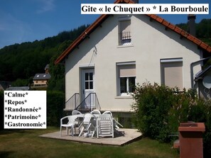 House | Exterior - Beautiful House in the Heart of the Auvergne (Murat-le-Quaire)