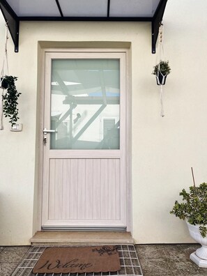 تفاصيل الفندق من الخارج