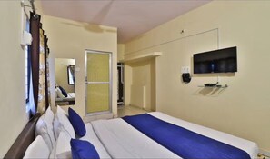 Free WiFi, bed sheets - Hotel KDM (Rajkot)