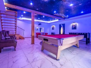 Game room - Comfortable House With a Swimming Pool and Sauna (gmina Dobra)