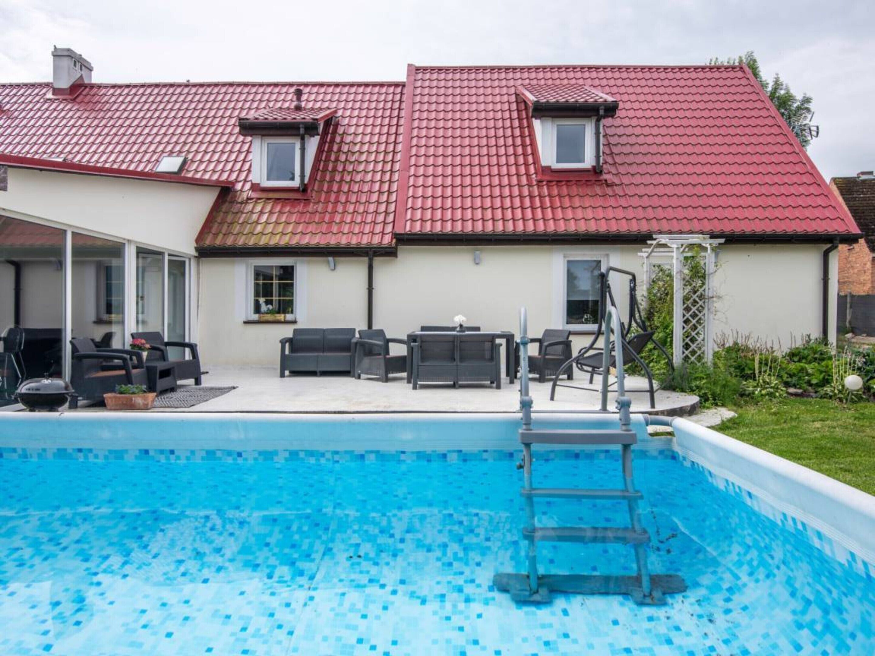 منزل | المنشأة من الخارج