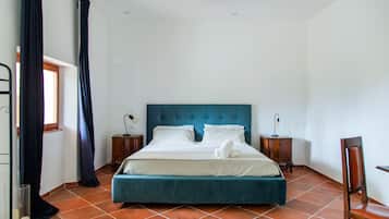 Superior Double Room, Patio, Garden View | Free WiFi