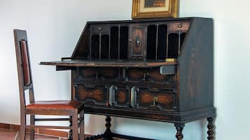 Superior-Doppelzimmer, Terrasse, Gartenblick