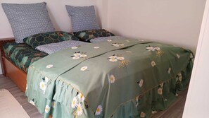 Bügeleisen/Bügelbrett, WLAN, Bettwäsche