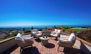 Terrace/patio - Charming 3-bedroom house in San Clemente near the beach (San Clemente)