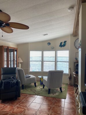 Interior - Tropical Paradise in the Florida Keys (Key Largo)