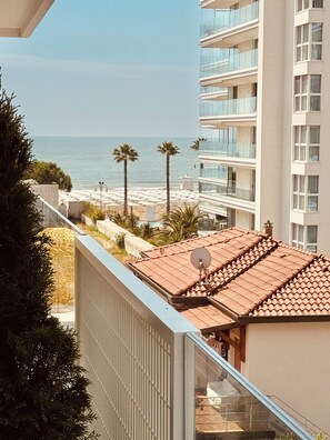 Deluxe Double or Twin Room, Non Smoking, Partial Sea View | Beach/ocean view - SCHIAVON BEACH PALACE (Lido di Jesolo)