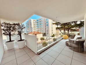 全景套房, 海景 | 露台/庭院