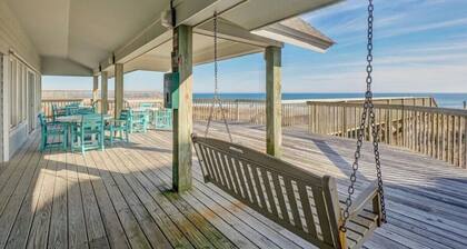 This one's for David 3 bed 2.5 bath home with POOL
