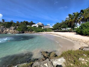 Beach - Cosy Caribanou studio 100m from Anse Vinaigri beach (Le Gosier)