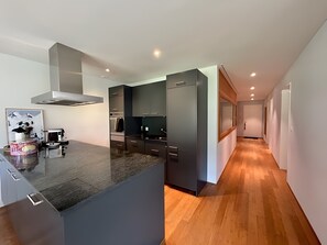 冰箱、烤箱、炉灶、茶具/咖啡用具