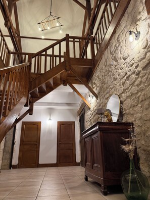 Interior - Gîte Chez Maurice, a peaceful refuge in the middle of nature (nanteuil l fosse)