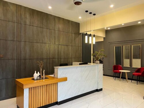 Holiday One Hotel & Suites Karachi 