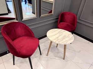 Living area - Holiday One Hotel & Suites Karachi  (Karachi)