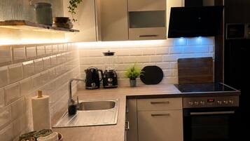 Four, plaque de cuisson, lave-vaisselle