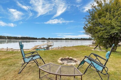 Spacious 6-bedroom lake home with an indoor pool, hot tub, and sauna.