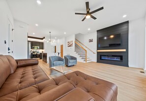 TV connectée, cheminée