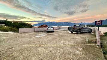 Parken ohne Service (kostenlos)