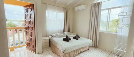 2 bedrooms, WiFi, bed sheets