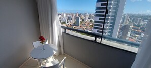 Basic Apartment | Veranda - COCAR0110 - Boulevard Side Residencial (Salvador)