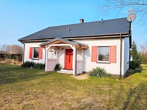 House | Exterior - Luxurious Holiday Home With Swimming Pool (gmina Dobra)