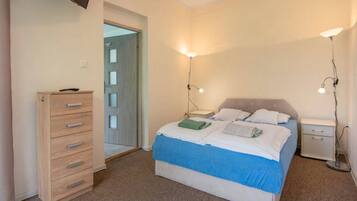 House | 4 bedrooms, individually furnished